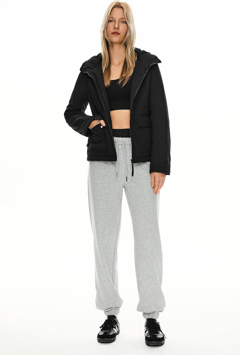 imageOrolay Womens Insulated Hooded Jacket Long Sleeve Zip Up Winter Puffer Coat Warm Lightweight Outerwear with PocketsBlack
