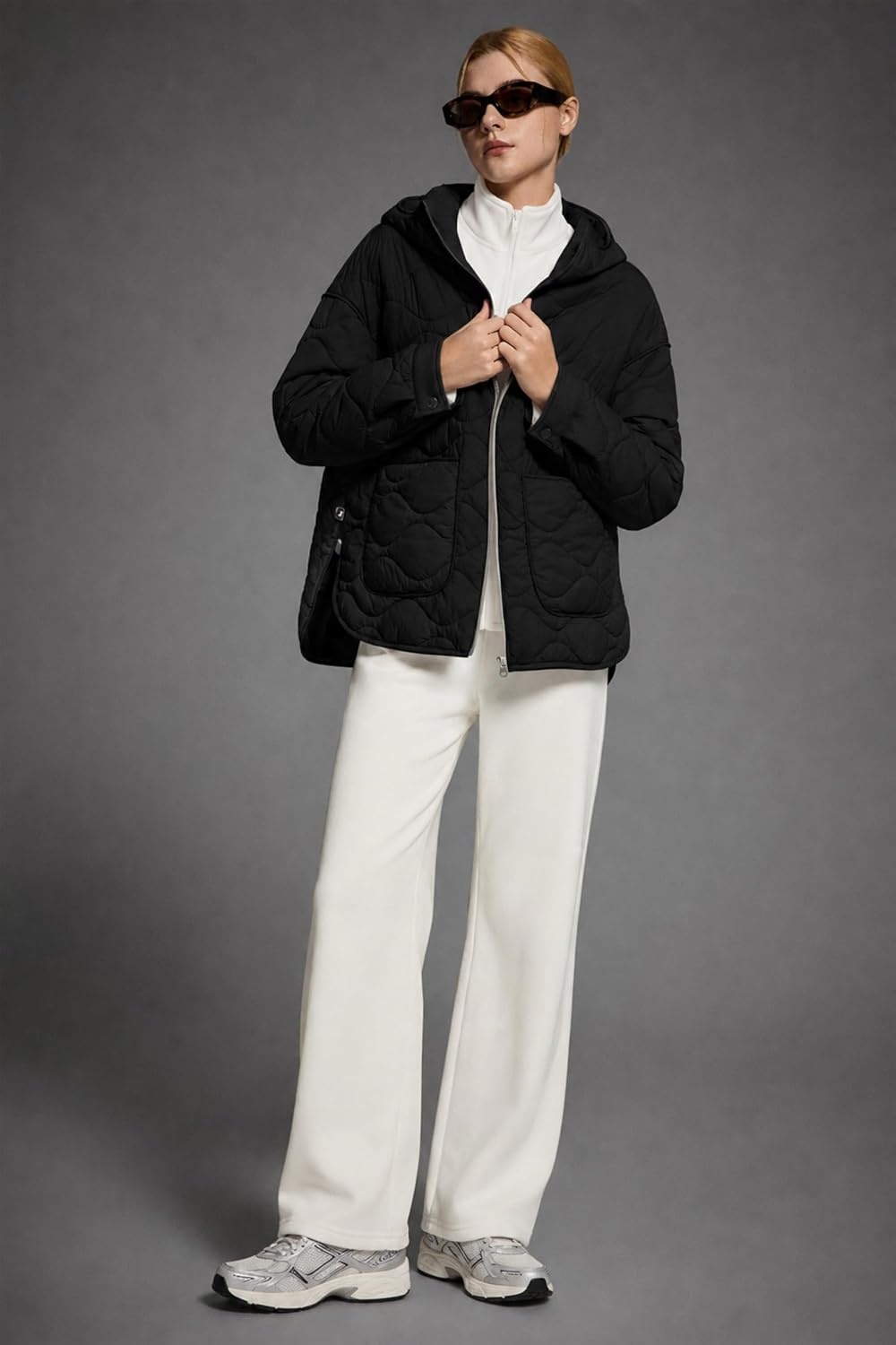 image:imageOrolay Womens Quilted Puffer Jacket Lightweight Hooded Oversized FitBlack
