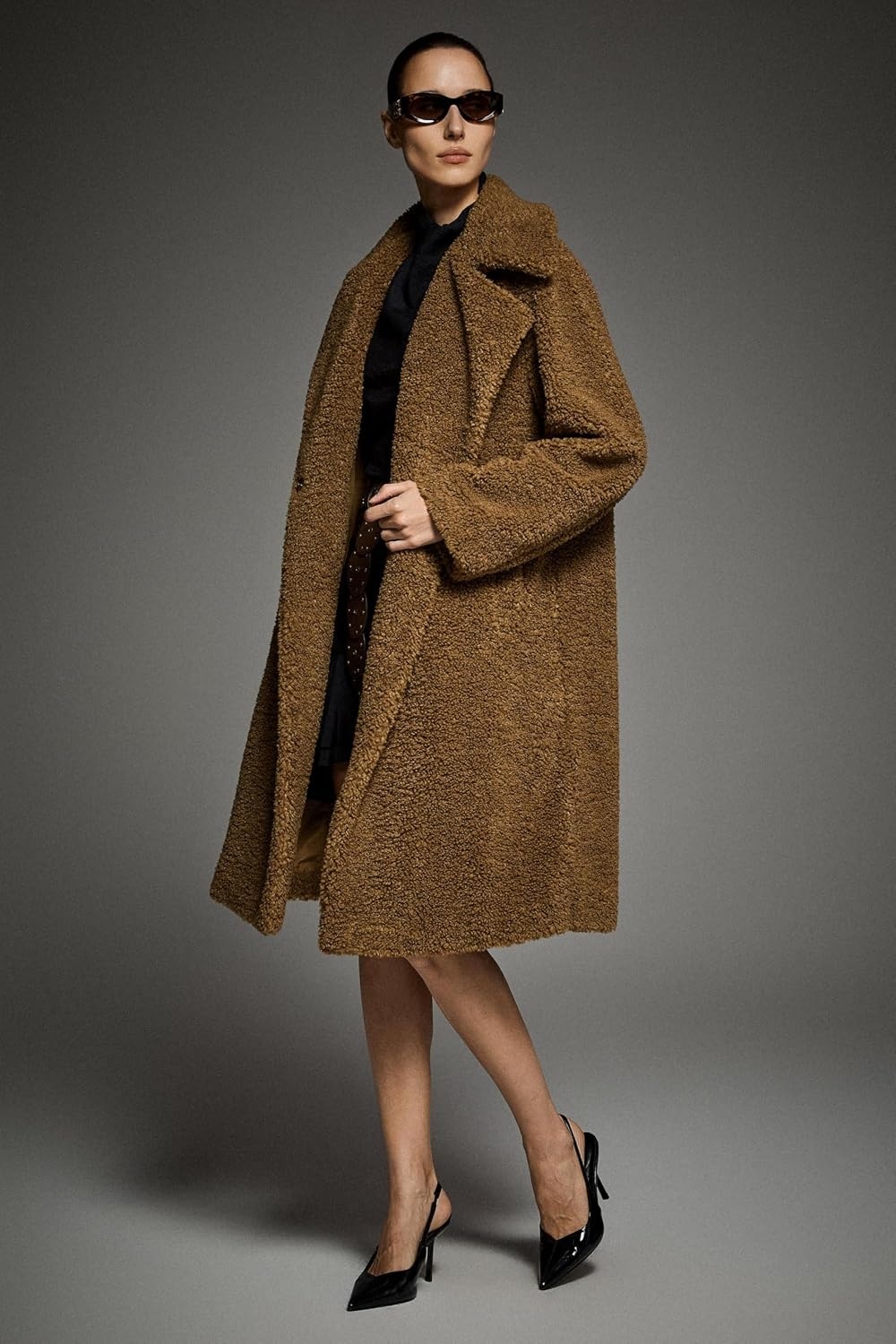 image:imageOrolay Womens Oversized Teddy Coat MidLength Faux Fur Sherpa JacketKhaki Roomy